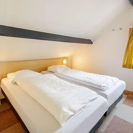 Vakantiepark Center Parcs Park De Haan 4*